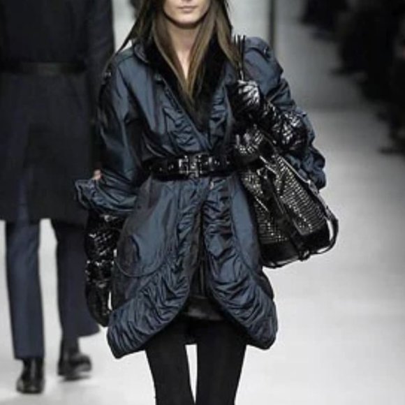 BURBERRY - AS SEEN ON THE 2007 RUNWAY COLLECTION, LONG SLEEVE JACKET WITH RUFFLE - Picture 1 of 16
